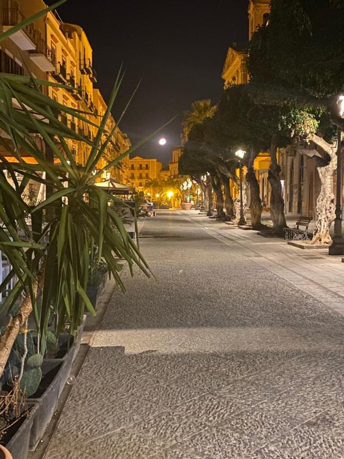 Gocce Siciliane Apartments Porto Empedocle Exterior foto